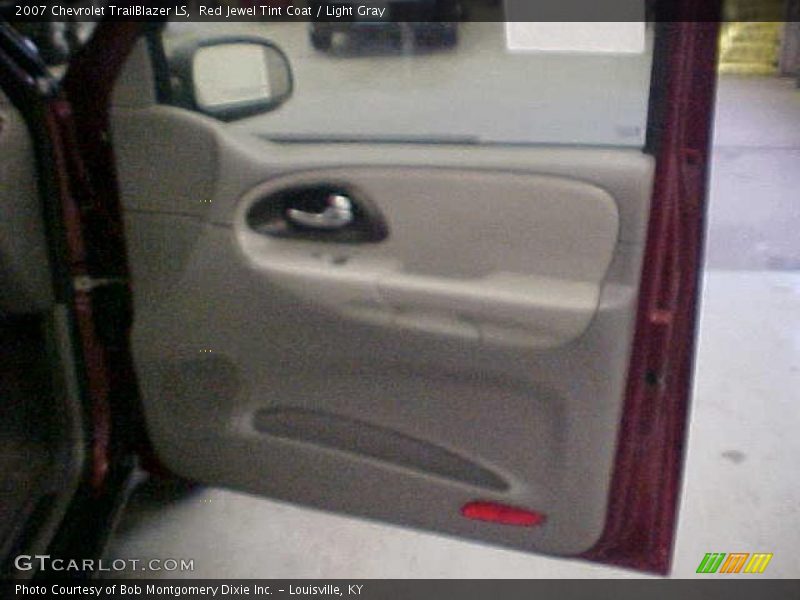 Red Jewel Tint Coat / Light Gray 2007 Chevrolet TrailBlazer LS