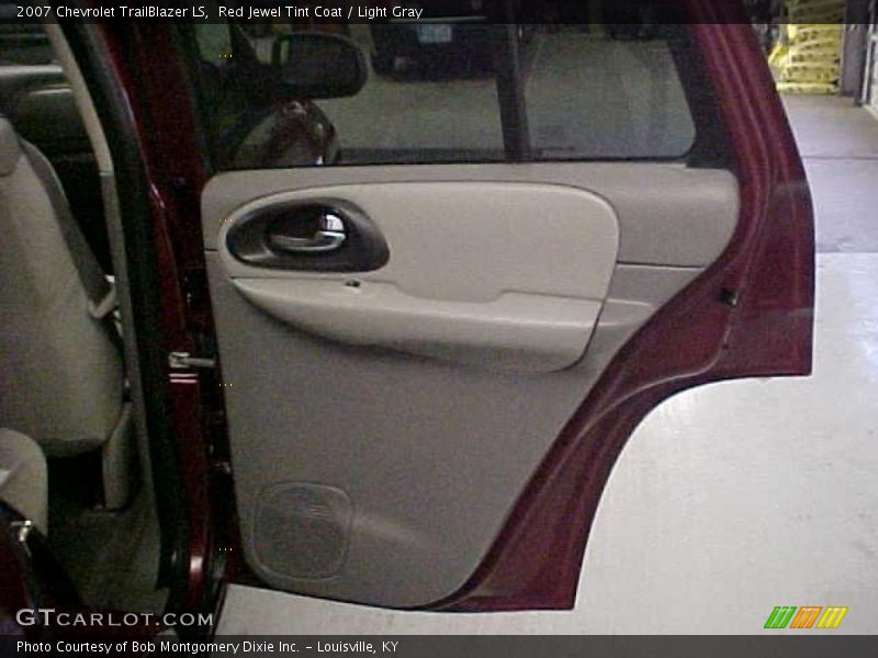 Red Jewel Tint Coat / Light Gray 2007 Chevrolet TrailBlazer LS