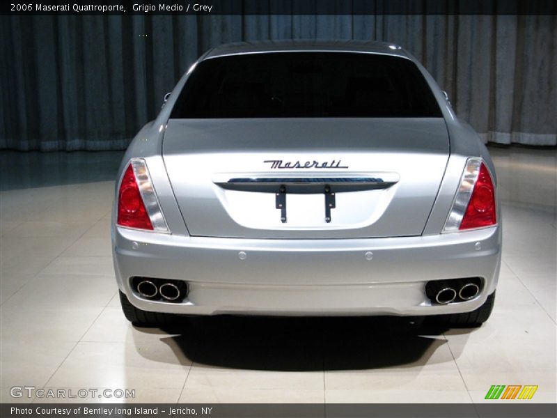 Grigio Medio / Grey 2006 Maserati Quattroporte