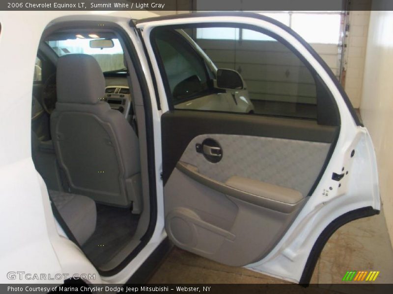 Summit White / Light Gray 2006 Chevrolet Equinox LT