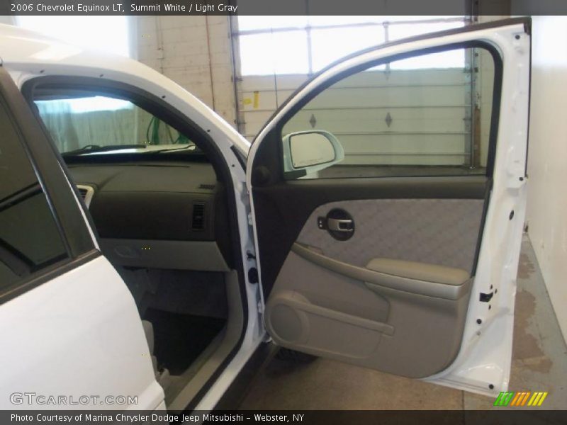 Summit White / Light Gray 2006 Chevrolet Equinox LT