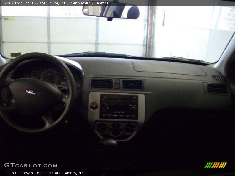 CD Silver Metallic / Charcoal 2007 Ford Focus ZX3 SE Coupe