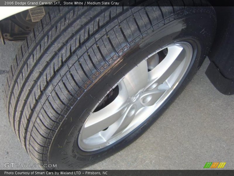 Stone White / Medium Slate Gray 2006 Dodge Grand Caravan SXT