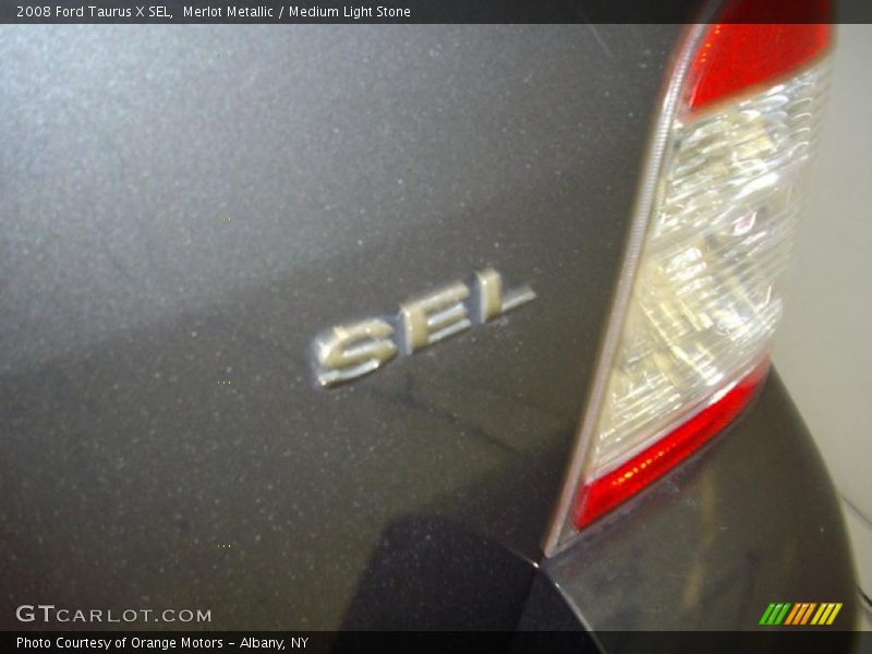 Merlot Metallic / Medium Light Stone 2008 Ford Taurus X SEL