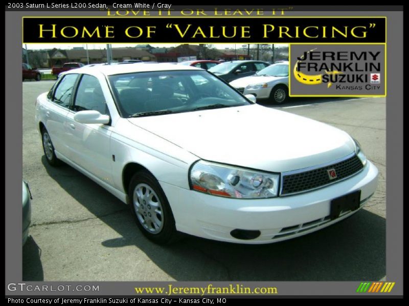 Cream White / Gray 2003 Saturn L Series L200 Sedan