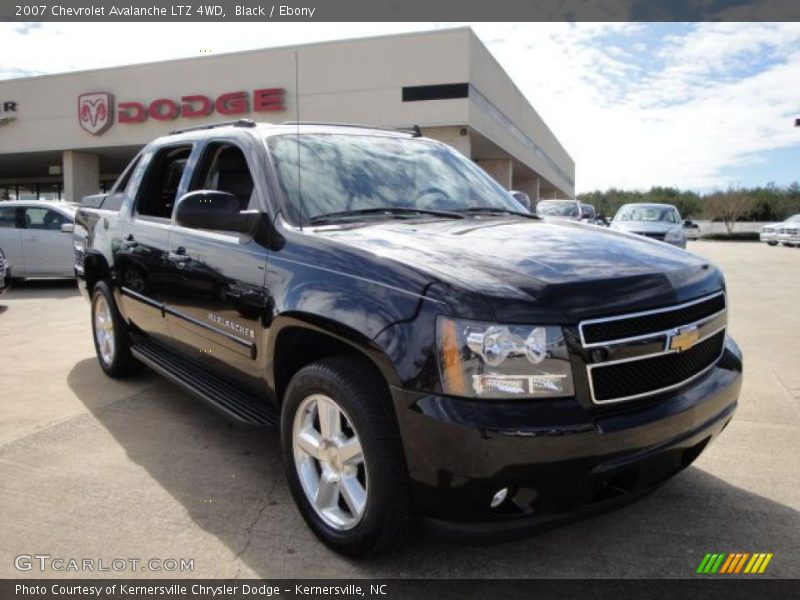 Black / Ebony 2007 Chevrolet Avalanche LTZ 4WD