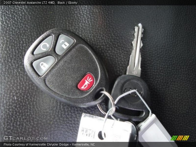 Black / Ebony 2007 Chevrolet Avalanche LTZ 4WD