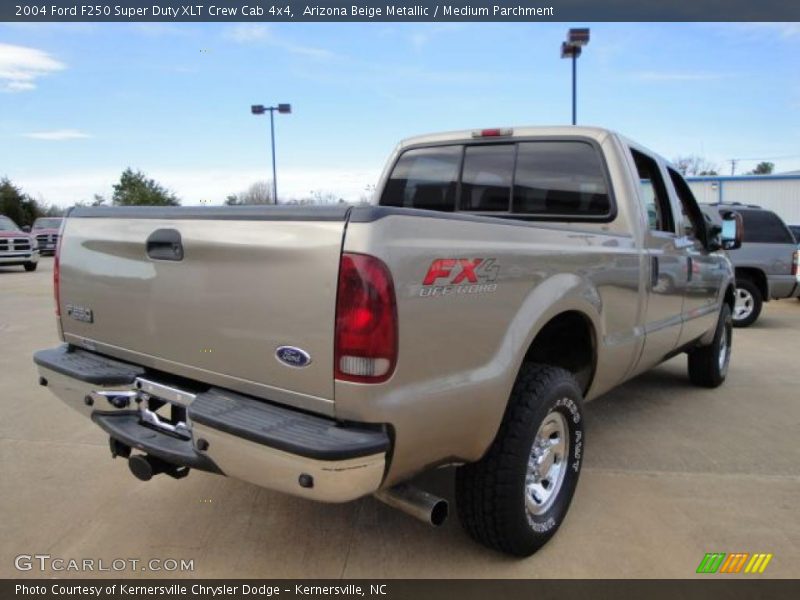 Arizona Beige Metallic / Medium Parchment 2004 Ford F250 Super Duty XLT Crew Cab 4x4