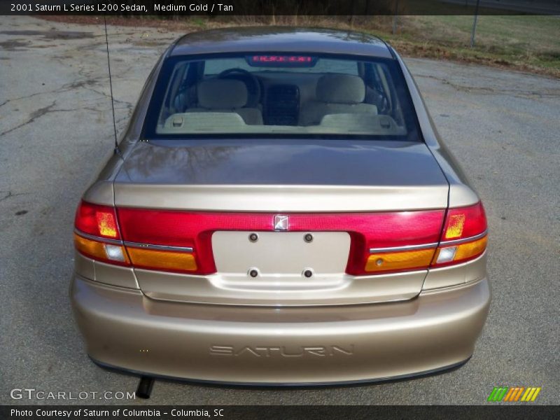 Medium Gold / Tan 2001 Saturn L Series L200 Sedan