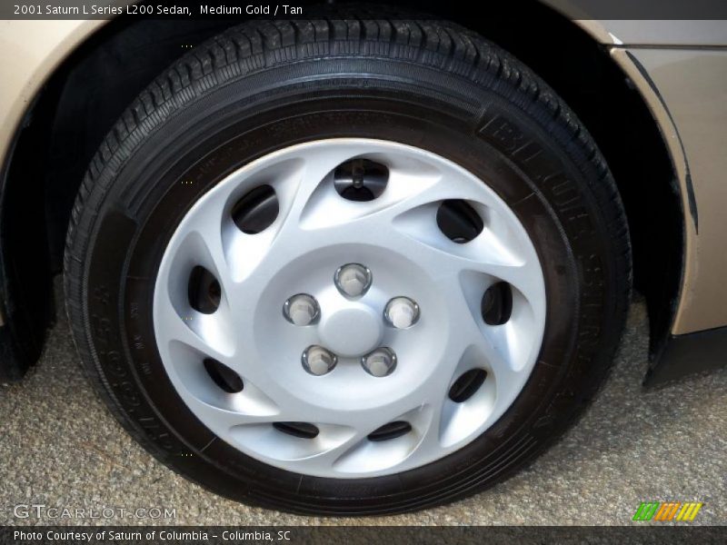Medium Gold / Tan 2001 Saturn L Series L200 Sedan