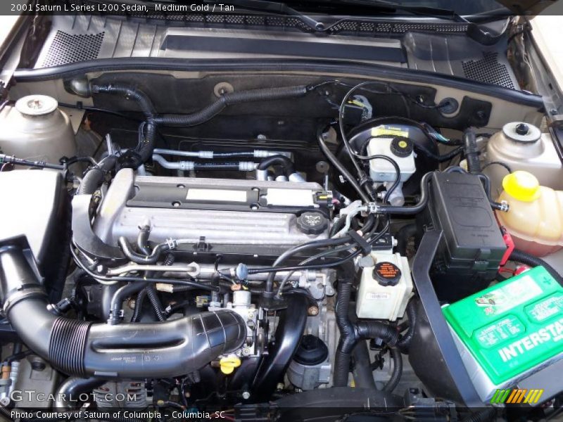 Medium Gold / Tan 2001 Saturn L Series L200 Sedan