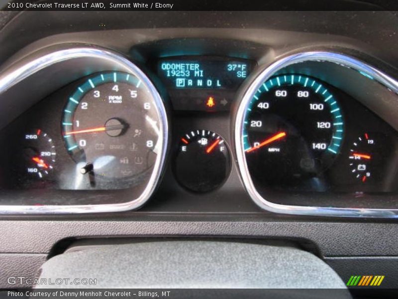 Summit White / Ebony 2010 Chevrolet Traverse LT AWD