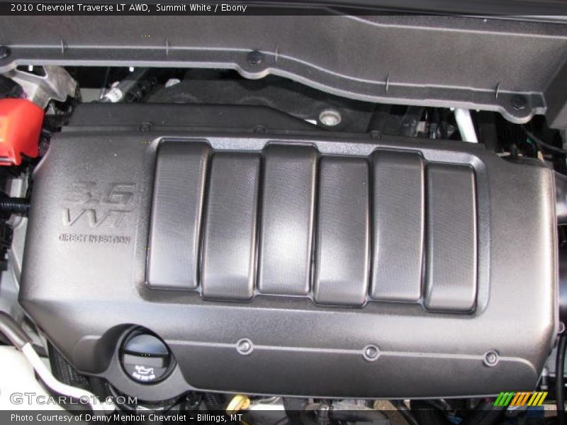 Summit White / Ebony 2010 Chevrolet Traverse LT AWD