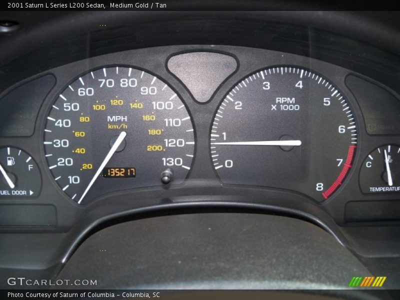 Medium Gold / Tan 2001 Saturn L Series L200 Sedan