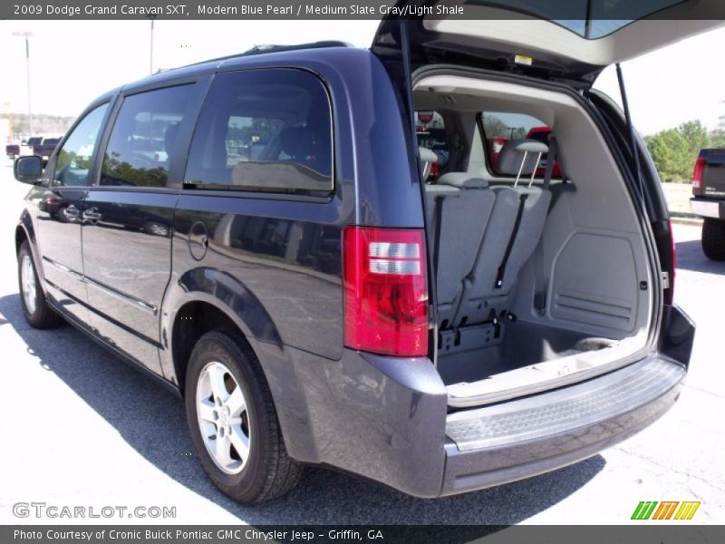 Modern Blue Pearl / Medium Slate Gray/Light Shale 2009 Dodge Grand Caravan SXT