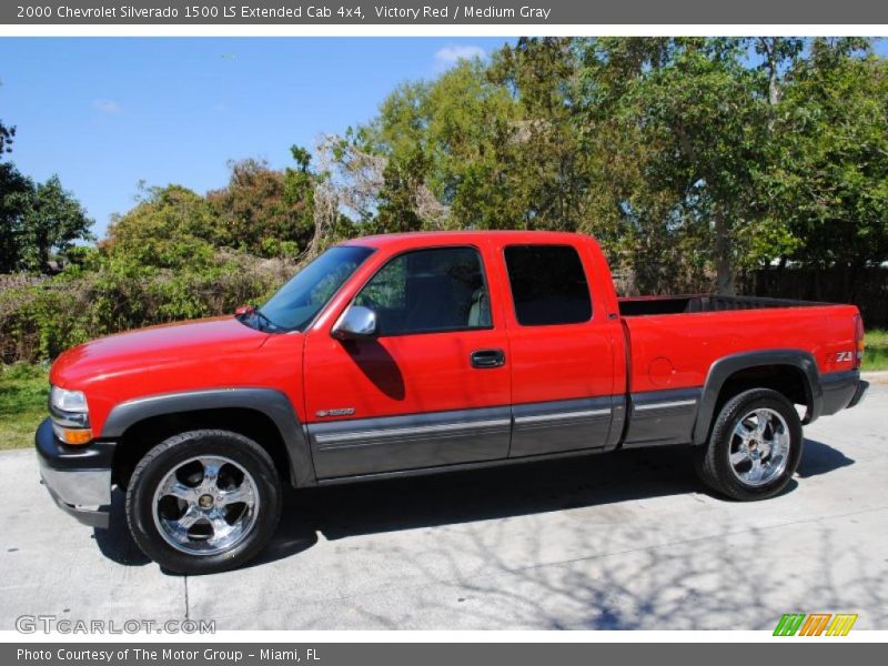 Victory Red / Medium Gray 2000 Chevrolet Silverado 1500 LS Extended Cab 4x4
