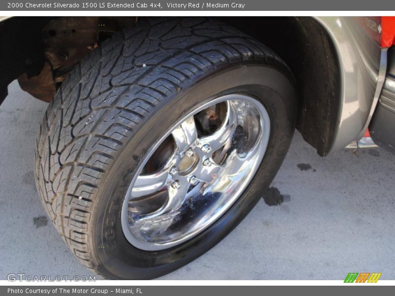 Victory Red / Medium Gray 2000 Chevrolet Silverado 1500 LS Extended Cab 4x4