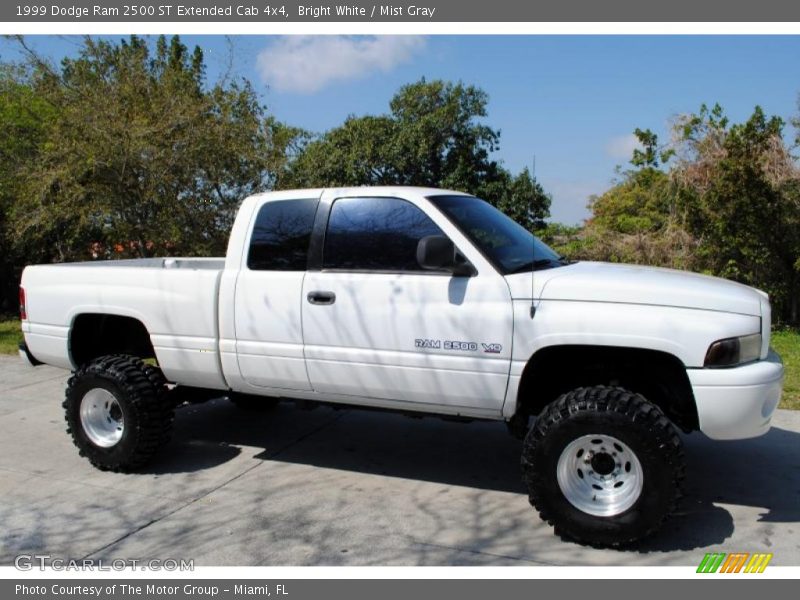 Bright White / Mist Gray 1999 Dodge Ram 2500 ST Extended Cab 4x4