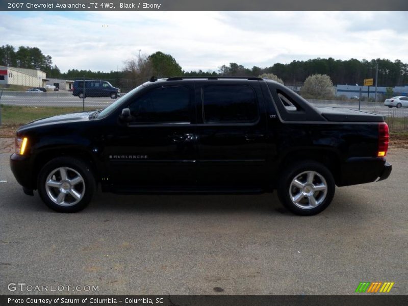 Black / Ebony 2007 Chevrolet Avalanche LTZ 4WD