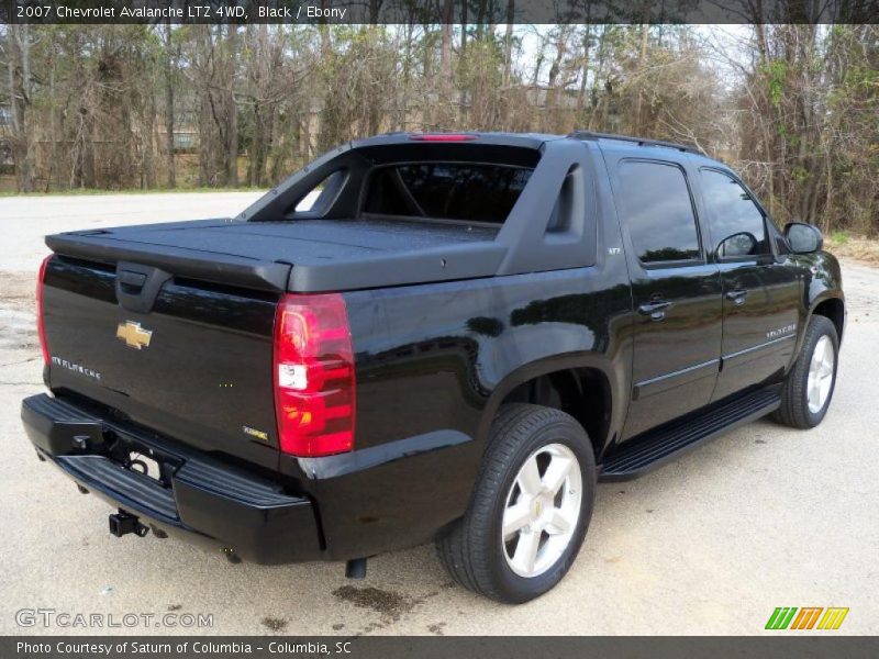 Black / Ebony 2007 Chevrolet Avalanche LTZ 4WD