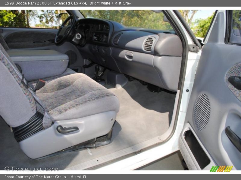 Bright White / Mist Gray 1999 Dodge Ram 2500 ST Extended Cab 4x4