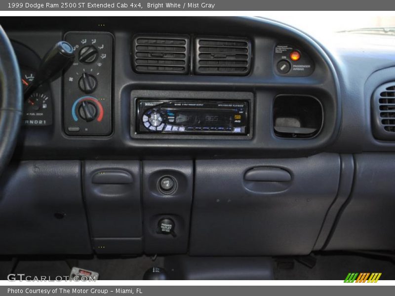 Bright White / Mist Gray 1999 Dodge Ram 2500 ST Extended Cab 4x4