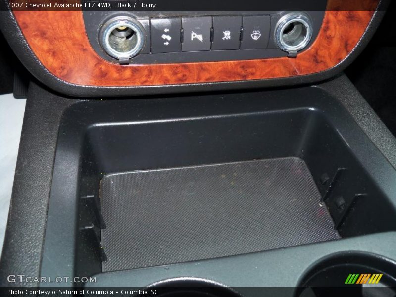 Black / Ebony 2007 Chevrolet Avalanche LTZ 4WD