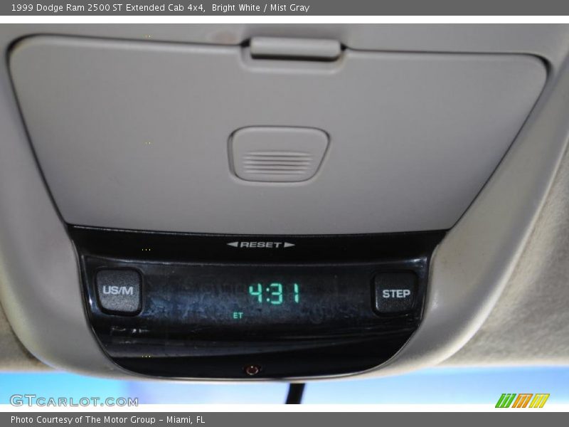 Bright White / Mist Gray 1999 Dodge Ram 2500 ST Extended Cab 4x4