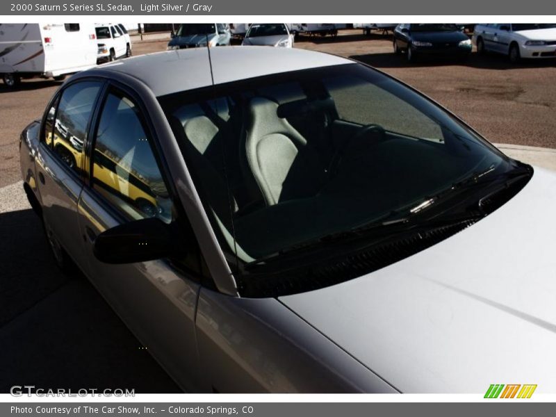 Light Silver / Gray 2000 Saturn S Series SL Sedan