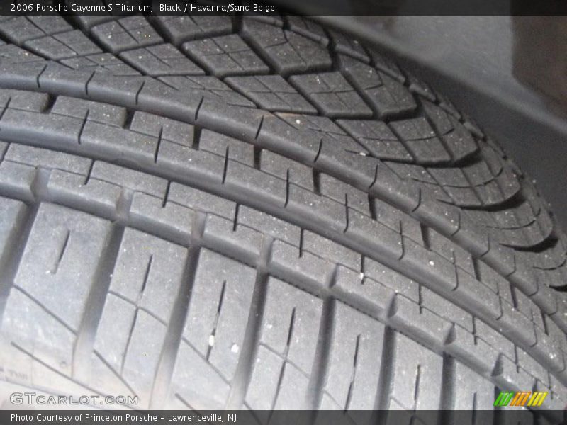 Black / Havanna/Sand Beige 2006 Porsche Cayenne S Titanium