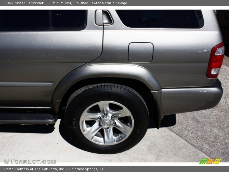 Polished Pewter Metallic / Beige 2004 Nissan Pathfinder LE Platinum 4x4