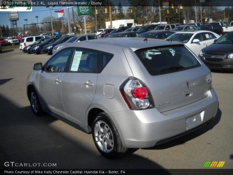 Liquid Platinum Metallic / Ebony 2010 Pontiac Vibe 2.4L