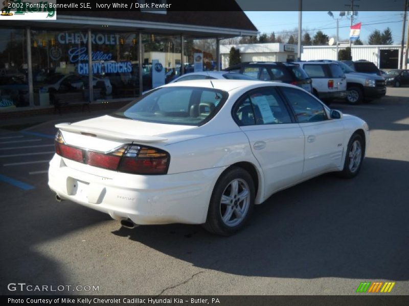 Ivory White / Dark Pewter 2002 Pontiac Bonneville SLE