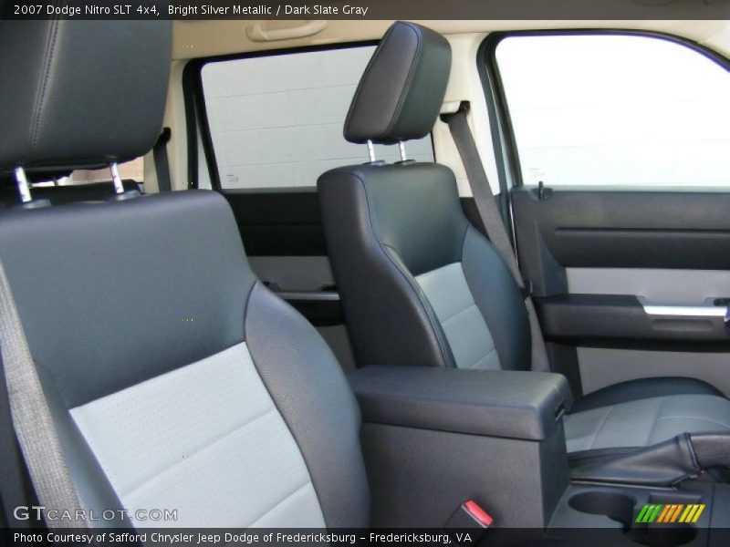 Bright Silver Metallic / Dark Slate Gray 2007 Dodge Nitro SLT 4x4
