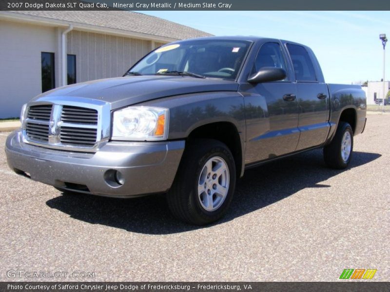 Mineral Gray Metallic / Medium Slate Gray 2007 Dodge Dakota SLT Quad Cab