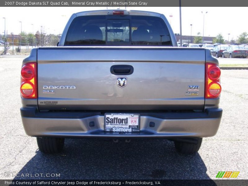 Mineral Gray Metallic / Medium Slate Gray 2007 Dodge Dakota SLT Quad Cab