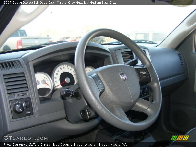 Mineral Gray Metallic / Medium Slate Gray 2007 Dodge Dakota SLT Quad Cab