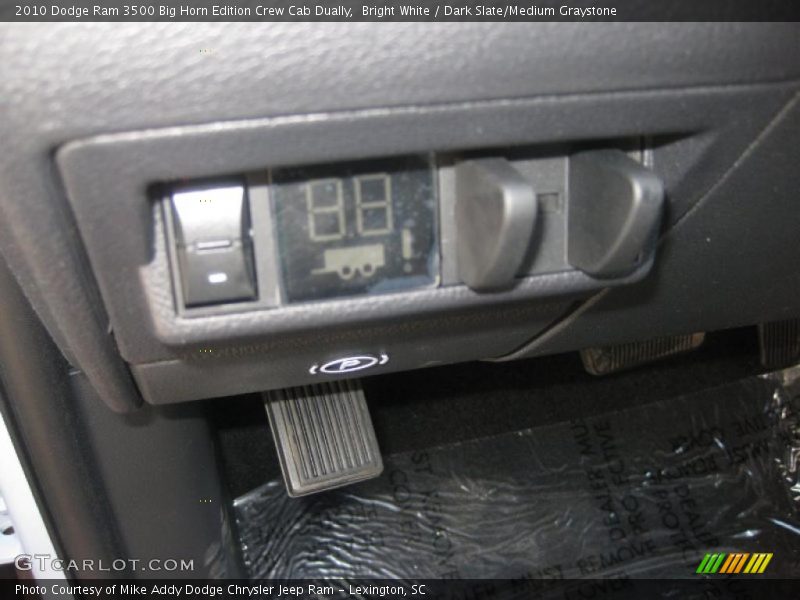 Bright White / Dark Slate/Medium Graystone 2010 Dodge Ram 3500 Big Horn Edition Crew Cab Dually