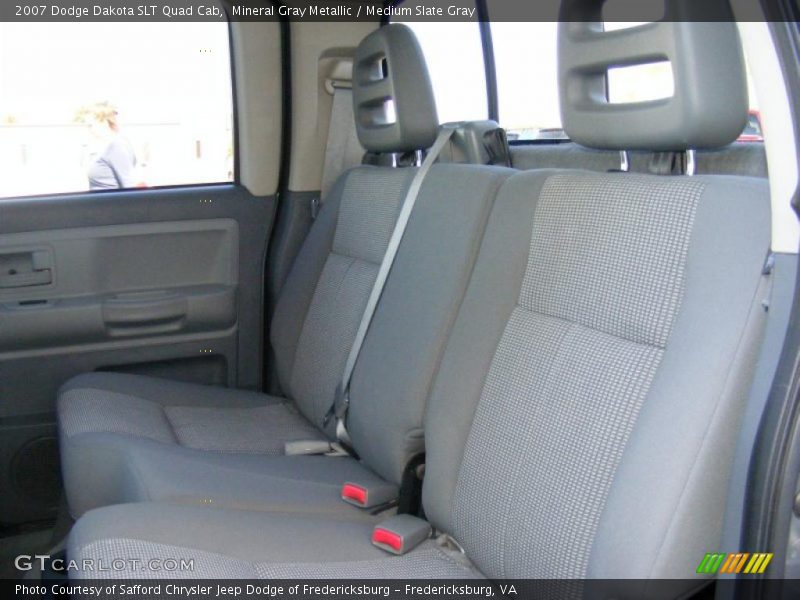 Mineral Gray Metallic / Medium Slate Gray 2007 Dodge Dakota SLT Quad Cab
