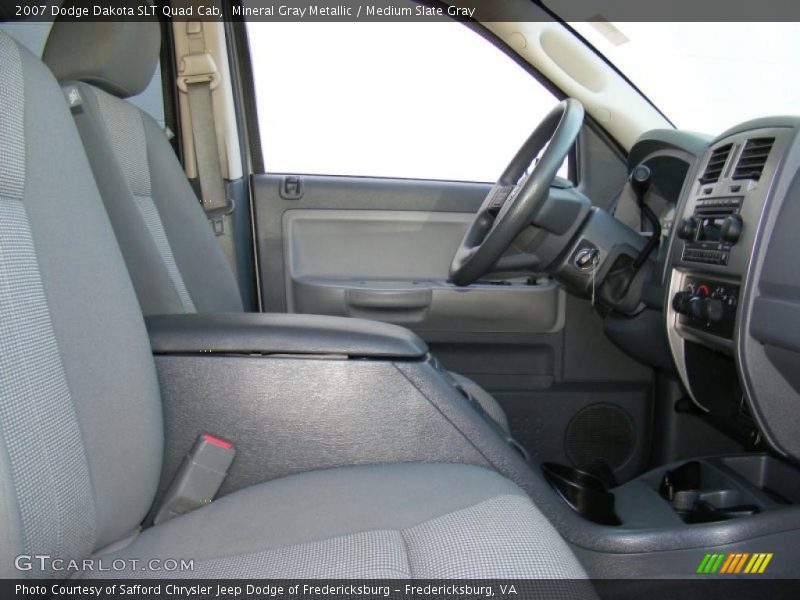 Mineral Gray Metallic / Medium Slate Gray 2007 Dodge Dakota SLT Quad Cab