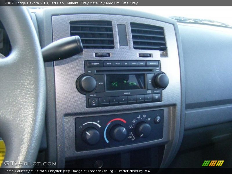 Mineral Gray Metallic / Medium Slate Gray 2007 Dodge Dakota SLT Quad Cab