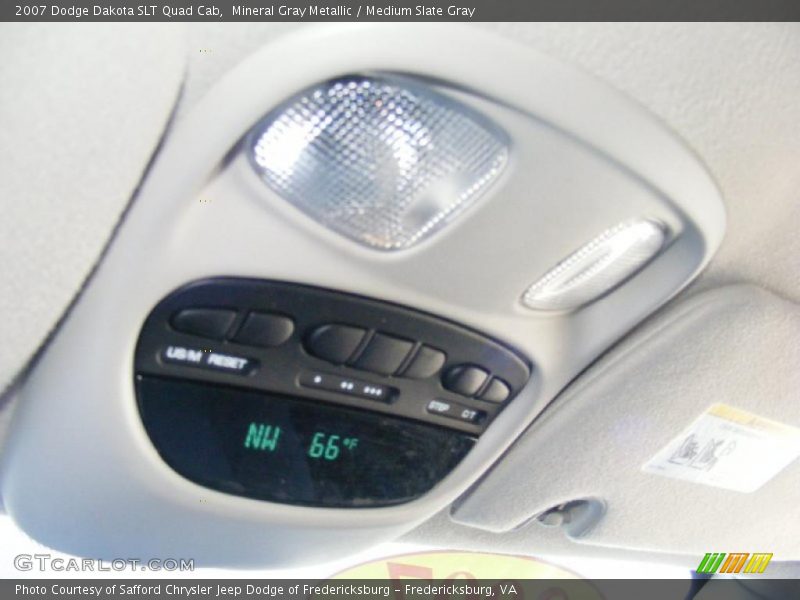 Mineral Gray Metallic / Medium Slate Gray 2007 Dodge Dakota SLT Quad Cab