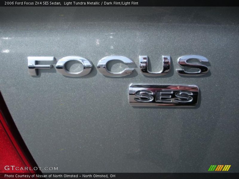 Light Tundra Metallic / Dark Flint/Light Flint 2006 Ford Focus ZX4 SES Sedan