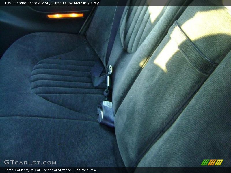 Silver Taupe Metallic / Gray 1996 Pontiac Bonneville SE