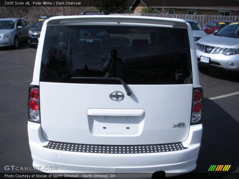 Polar White / Dark Charcoal 2005 Scion xB