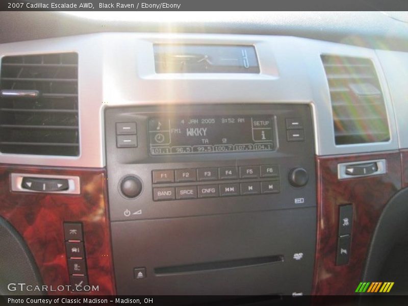 Black Raven / Ebony/Ebony 2007 Cadillac Escalade AWD
