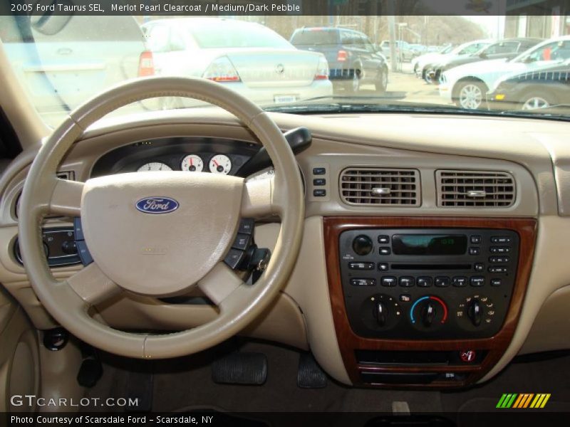 Merlot Pearl Clearcoat / Medium/Dark Pebble 2005 Ford Taurus SEL