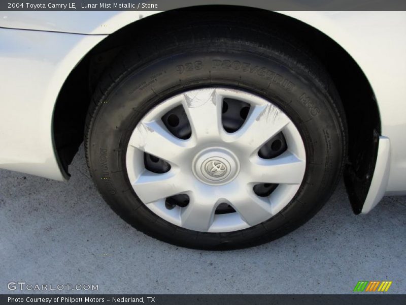 Lunar Mist Metallic / Stone 2004 Toyota Camry LE
