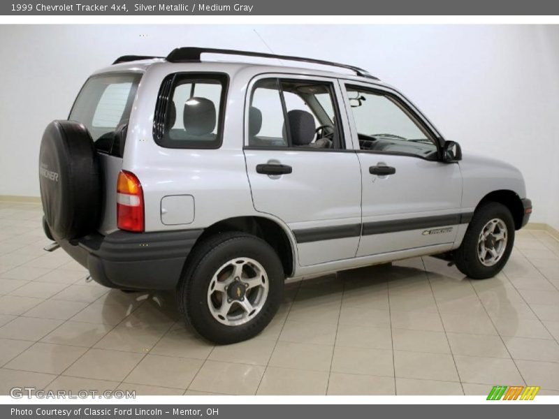 Silver Metallic / Medium Gray 1999 Chevrolet Tracker 4x4