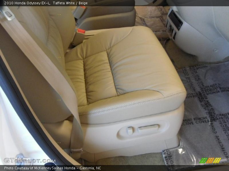 Taffeta White / Beige 2010 Honda Odyssey EX-L